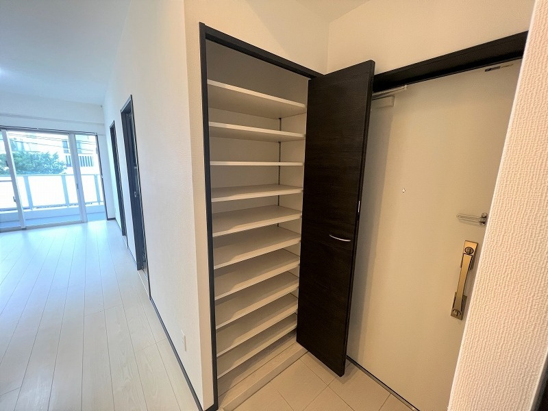 プレミアムコート与儀第二の収納|プレミアムコート与儀第二｜アイランドリゾート沖縄