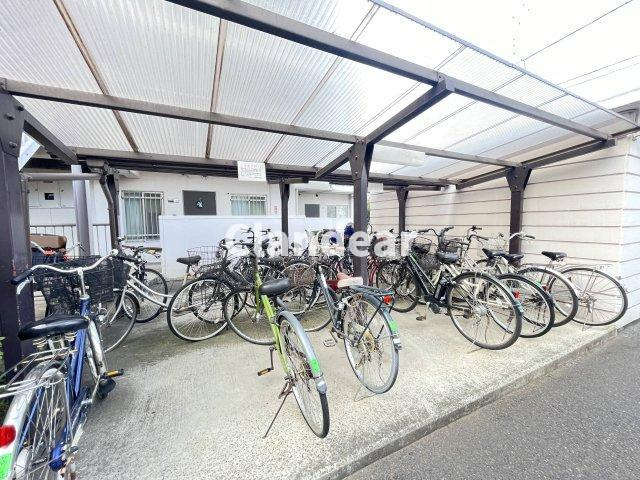 モアステージ綾瀬の駐車場|ドキドキの新生活も、安心してスタート。ぴったりの住まいを見つけませんか？クランディアが一緒に住まい選びをサポートします‼　まずは、お気軽にお問合せください　＃クランディア