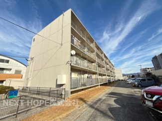 【外観】 | 【清和台ハイム5号棟】地上4階建　総戸数24戸　ご紹介のお部屋は2階部分です♪南向きで陽当たり良好な室内です！！