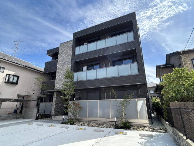 シャーメゾン　新大宮