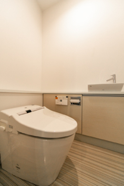 トレステージ四谷のトイレ|※写真は同タイプ住戸です。