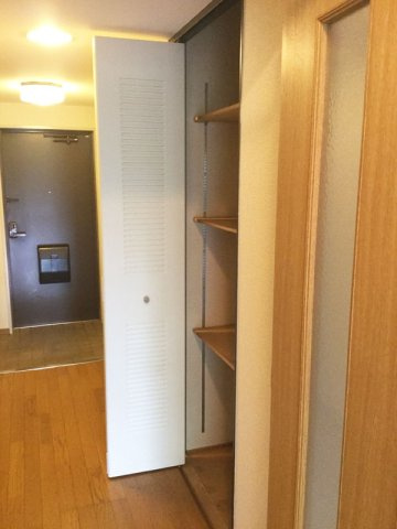 コーシャハイツ中野の収納