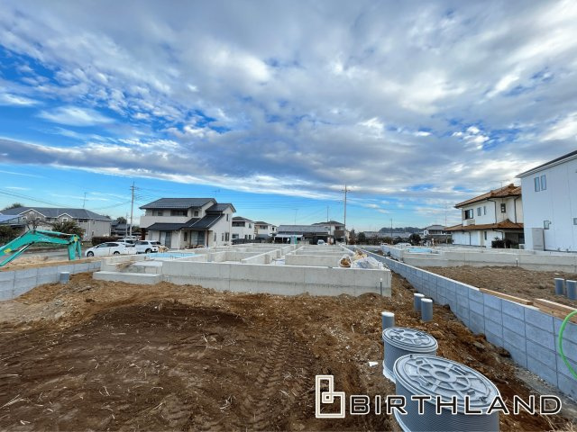 新築戸建・新築建売　大泉町寄木戸第18　西小・西中の前面道路含む現地写真