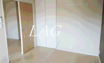 【居間・リビング】 | サンメゾン | 洋室のお部屋です。