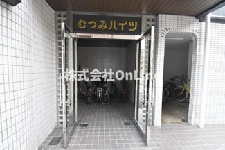 【エントランス】