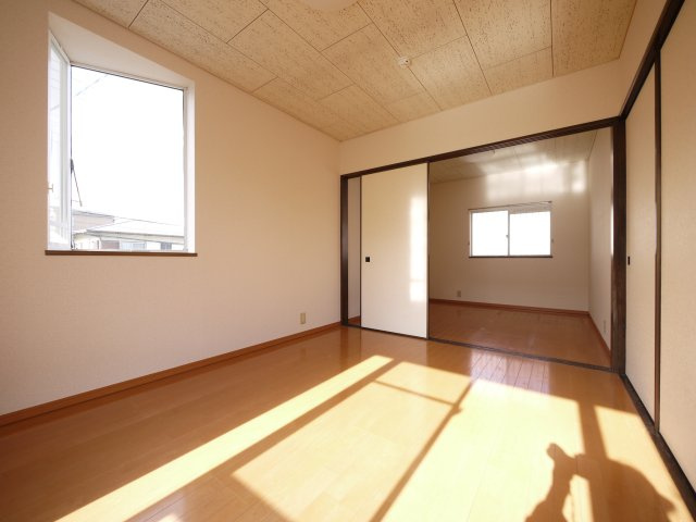 あすかヒルズの洋室|洋室です