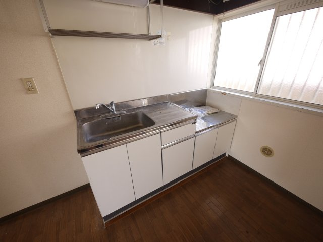 あすかヒルズのキッチン|お料理しやすいキッチンです