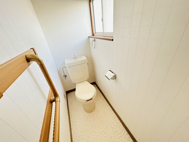 瑞穂市 古橋（横屋駅） 2階建 のトイレ|2階トイレ