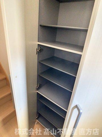 メゾンドリシュＡの収納