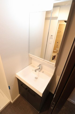 【洗面所】 | グランステディ城東中央