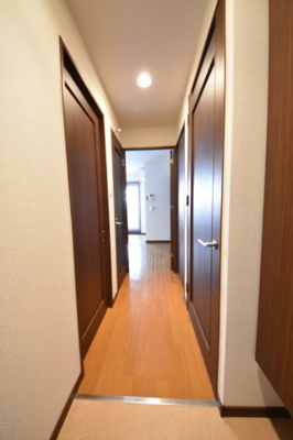 【玄関】 | ルミエールオクティア