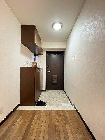 ライオンズマンション岐阜則武【2階】の玄関