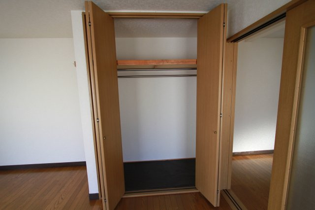 コーポエフ　駅近　角部屋　二人入居相談の収納