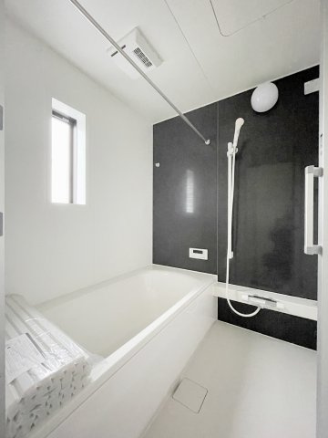 新築戸建・新築建売　大泉町寄木戸第18　西小・西中の浴室