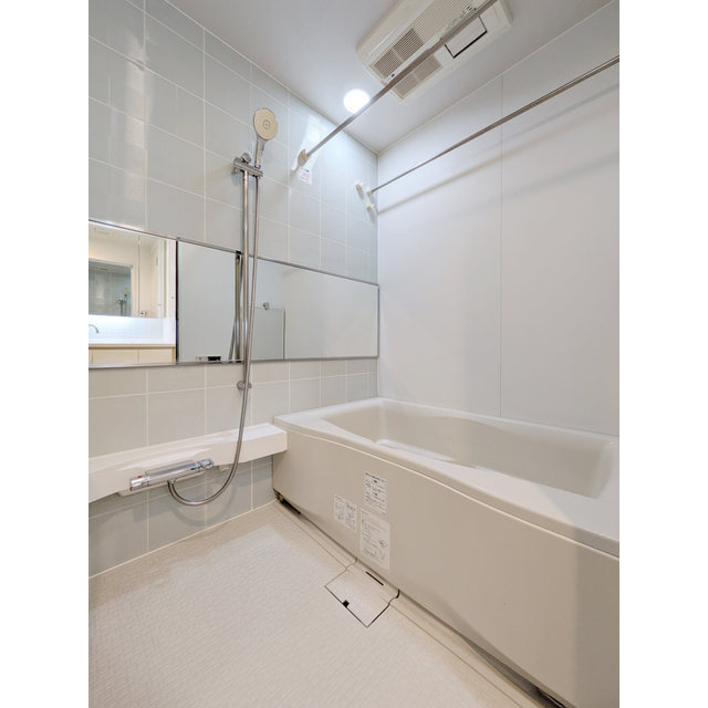 文京区千駄木３丁目の賃貸マンションの浴室