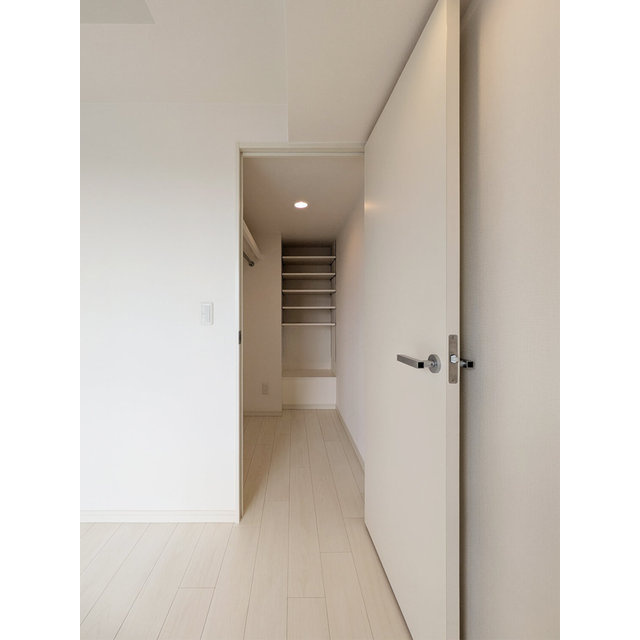 文京区千駄木３丁目の賃貸マンションの収納