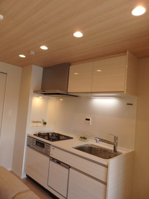 【キッチン】 | ハイネス阿佐ヶ谷 | 1階にコープみらい