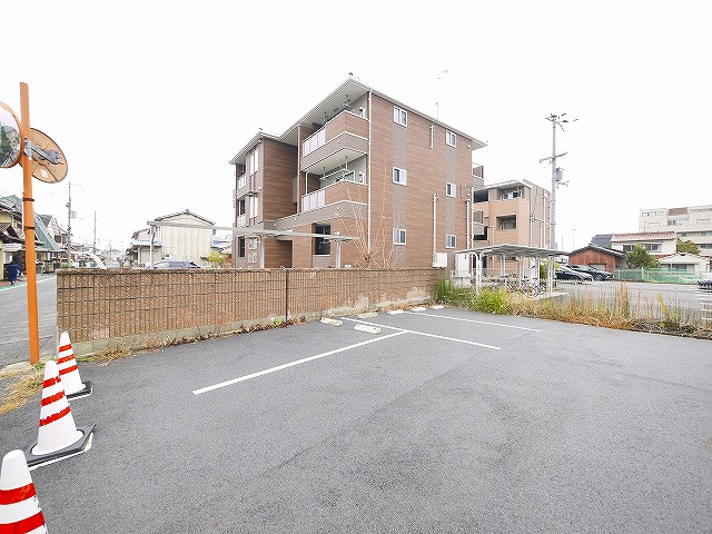 四条大路３丁目駐車場の駐車場