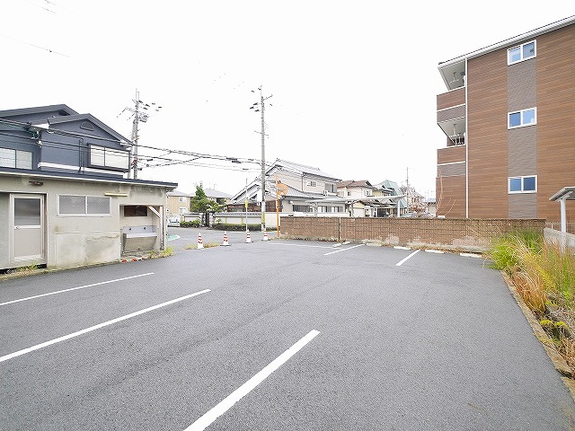 四条大路３丁目駐車場の駐車場