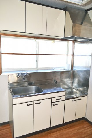 ラベンダーハイツのキッチン|キッチンでお料理をお楽しみください