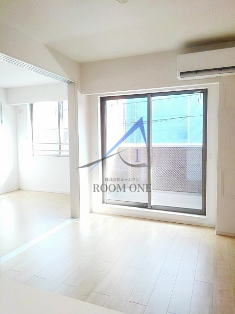 Ｂｒｅｅｚｅ　ＢＭＹの居間・リビング|洋室のお部屋です。