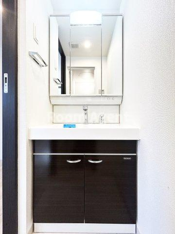 エステムコート名古屋平安通クチュールの洗面所