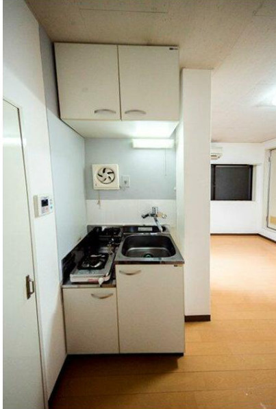 アーバンリゾート三軒茶屋8　敷金0　駅近　角部屋のキッチン