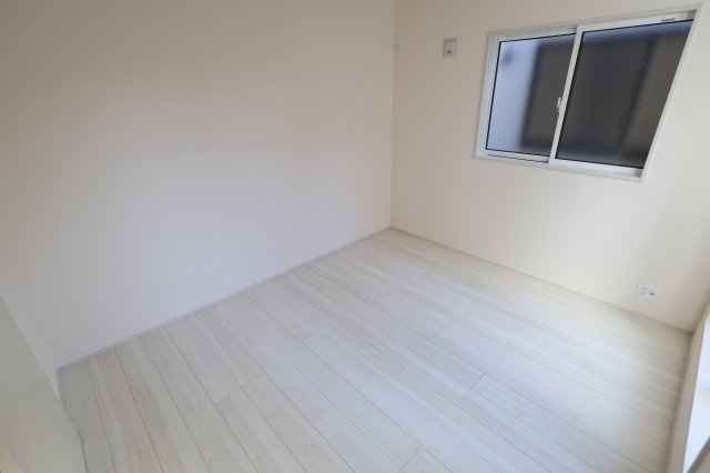 《仲介手数料無料》大宮区堀の内町２丁目103-1新築一戸建てブルーミングガーデンの洋室