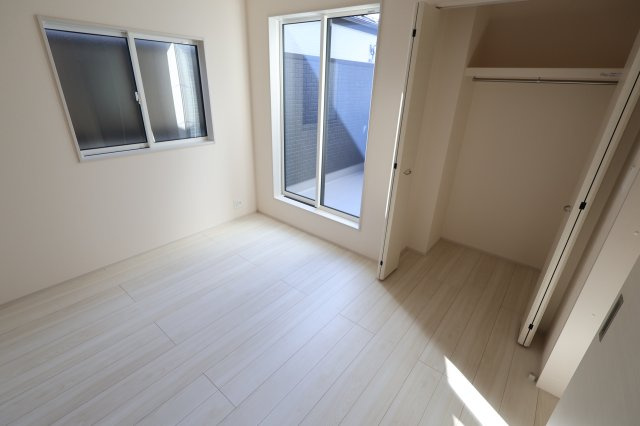 《仲介手数料無料》大宮区堀の内町２丁目103-1新築一戸建てブルーミングガーデンの洋室