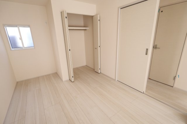 《仲介手数料無料》大宮区堀の内町２丁目103-1新築一戸建てブルーミングガーデンの洋室