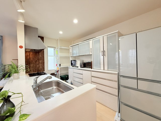 桜川市鍬田中古住宅のキッチン