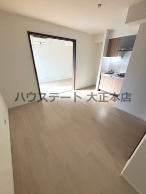 【居間・リビング】 | H-maison大正Ⅳ 仲介手数料無料