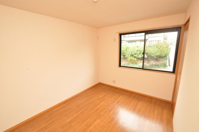 ヴァンコリーヌの洋室|ヴァンコリーヌ
