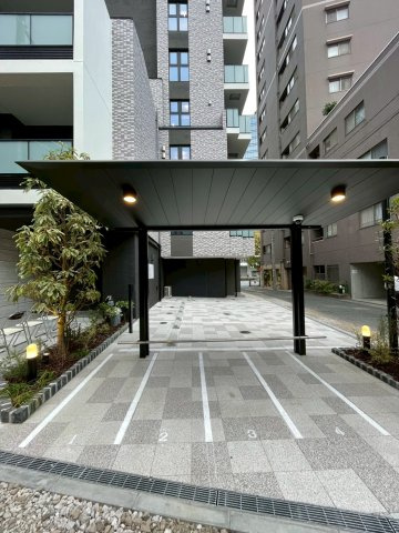 GREEN PARK 本郷のエントランス