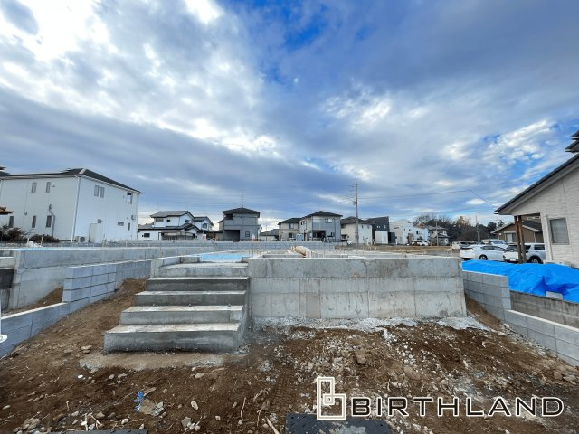 新築戸建・新築建売　大泉町寄木戸第18　西小・西中の前面道路含む現地写真