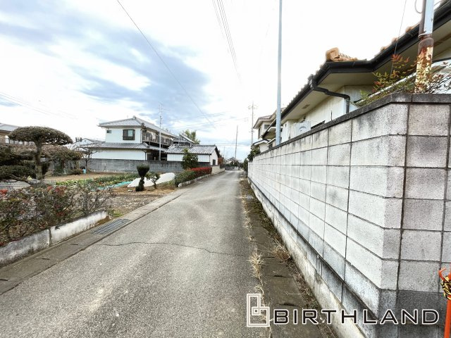 新築戸建・新築建売　大泉町寄木戸第18　西小・西中の前面道路含む現地写真