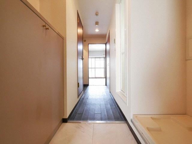 アトール西中島の玄関