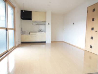 【居間・リビング】 | エトワール百石 | 10帖LDK　南面リビング