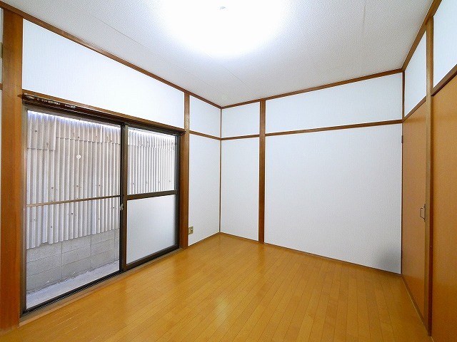 ハイツハヤシCの洋室