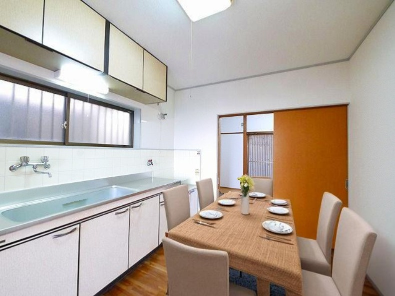 ハイツハヤシCの居間・リビング|CGで家具等を配置したもので家具等は含まれません