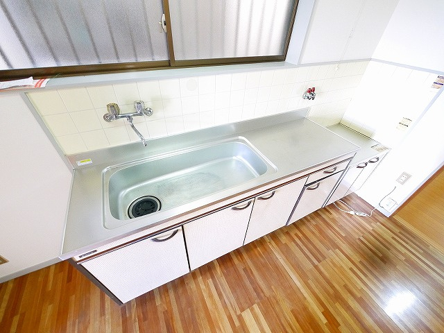 ハイツハヤシCのキッチン