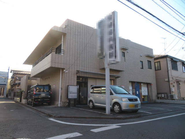 所沢市東狭山ケ丘１丁目の店舗の外観