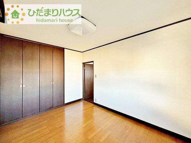 【洋室】 | 我孫子市中里　中古戸建 | お掃除しやすく、清潔感を保てるのでダニも発生しにくいフローリング♪