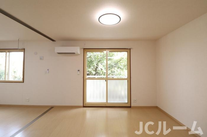 タウンコートくろい駅東 Ⅱの居間・リビング