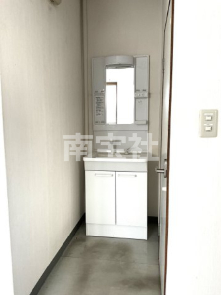 【独立洗面台】 | ２階