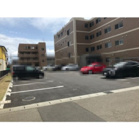【駐車場】アトラス 