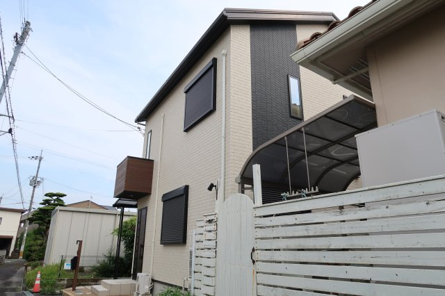 野洲市吉地　中古戸建の外観