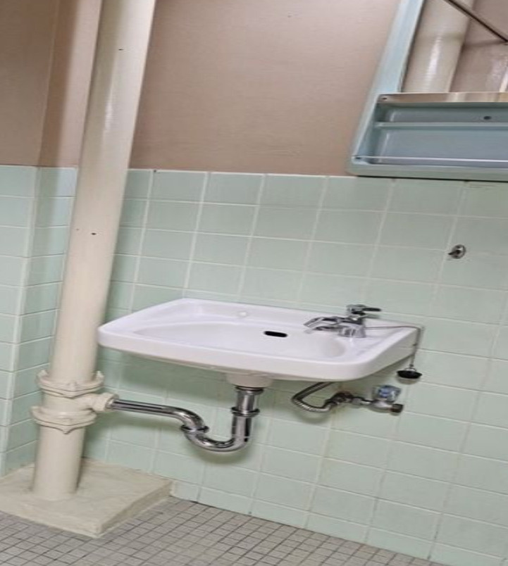 行徳マンション の独立洗面台