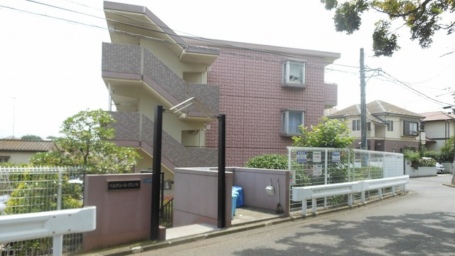 ベルデュールクスノキのエントランス