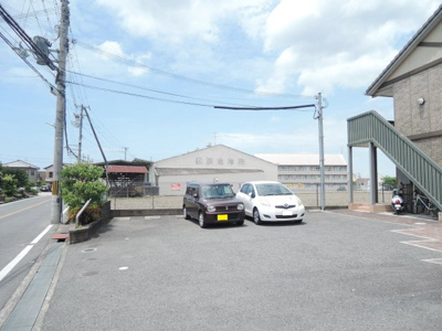 【駐車場】 | コゥジィーコート１